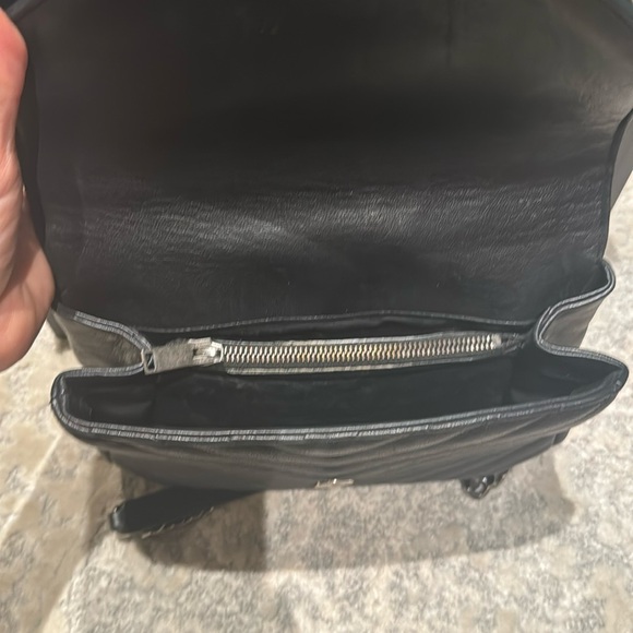 YSL Classic! - Picture 4 of 17